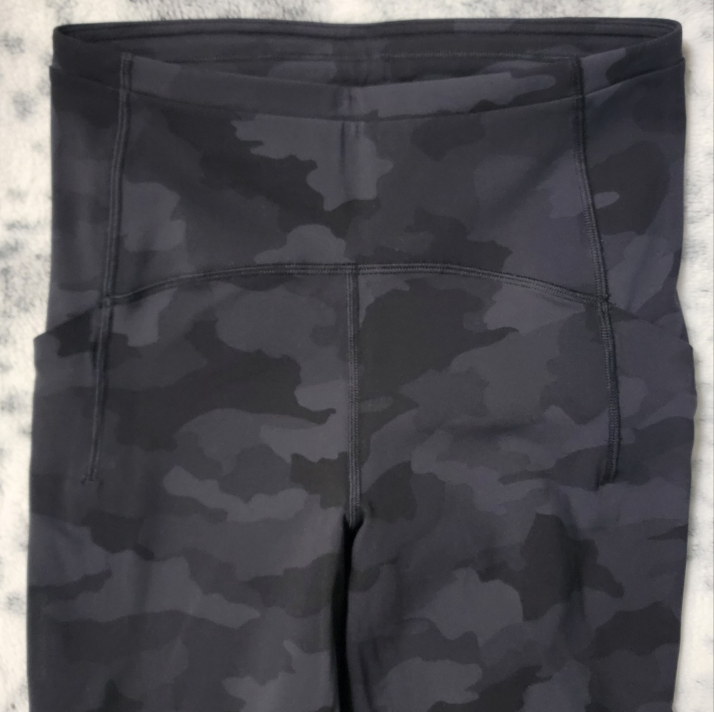 Lululemon Swift Speed Crop 21" Size 4 - image 2